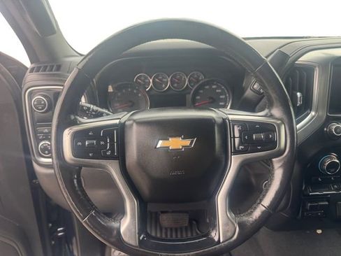 Used 2019 Chevrolet Silverado 1500 LT w/ Texas Edition image 12