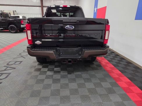 Used 2020 Ford F250 King Ranch w/ King Ranch Ultimate Package AWD/4WD image 12
