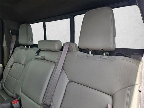 Used 2020 GMC Sierra 1500 SLT AWD/4WD image 13