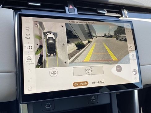 Certified 2024 Land Rover Discovery Sport S image 13