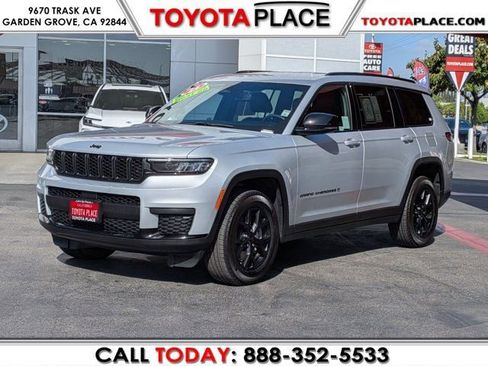 Used 2024 Jeep Grand Cherokee L Laredo AWD/4WD image 1