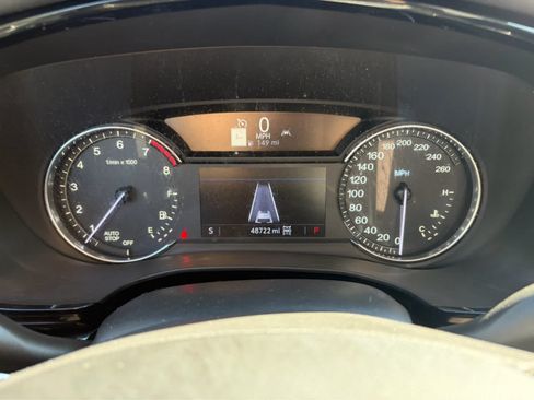 Used 2025 Cadillac XT6 Premium Luxury AWD/4WD image 15