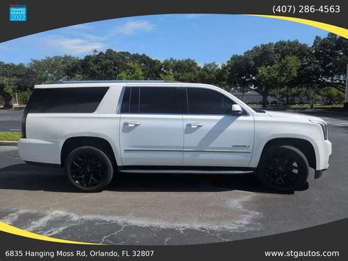 Used 2017 GMC Yukon XL Denali w/ Open Road Package AWD/4WD image 6