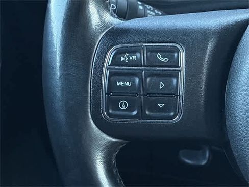 Used 2018 Jeep Wrangler Unlimited Sport S image 24