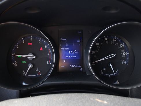 Used 2018 Toyota C-HR XLE image 32