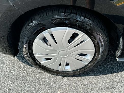 Used 2024 Mitsubishi Mirage ES FWD image 24