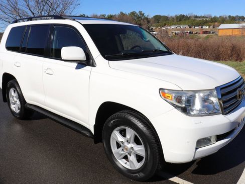 Used 2008 Toyota Land Cruiser image 15