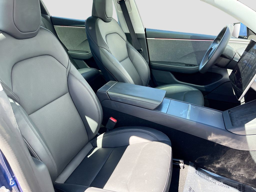 Used 2025 Tesla Model 3 Long Range RWD image 29