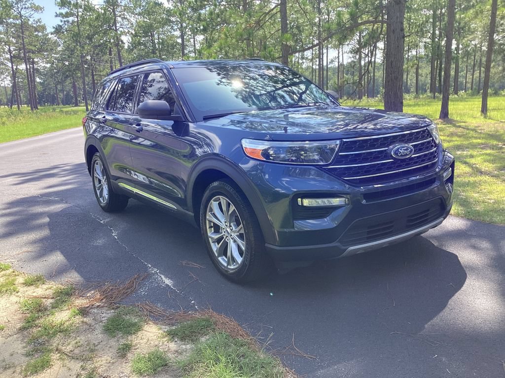 Used 2023 Ford Explorer XLT RWD image 7