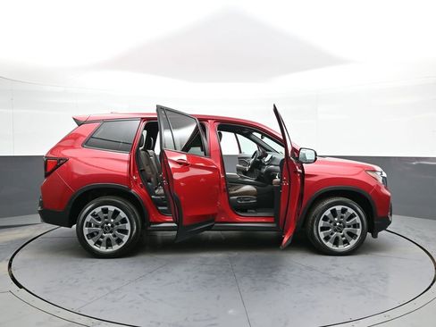 Certified 2024 Honda Passport EX-L image 83