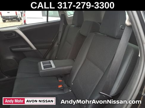 Used 2016 Toyota RAV4 LE FWD image 33