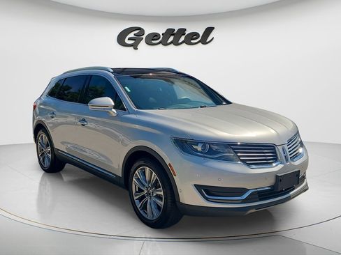 Used 2016 Lincoln MKX Reserve w/ Technology Package AWD/4WD image 3