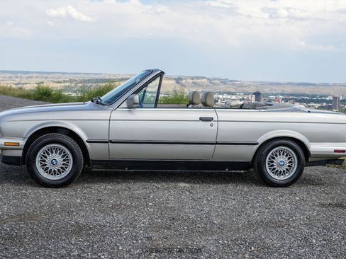 Used 1987 BMW 325i Convertible RWD image 1