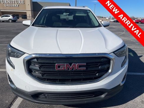 Used 2020 GMC Terrain SLE image 8