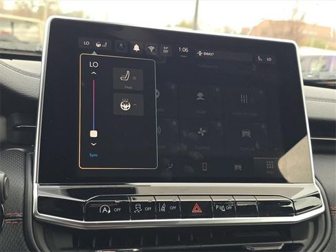 New 2026 Jeep Compass Trailhawk image 12