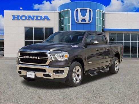 Used 2022 RAM 1500 Big Horn AWD/4WD image 7