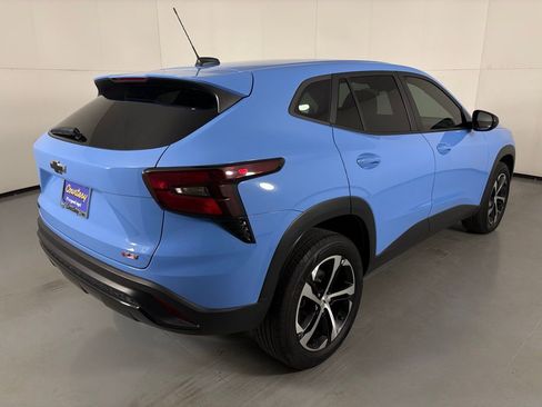 Used 2024 Chevrolet Trax RS image 10