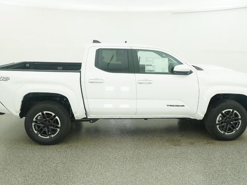 New 2026 Toyota Tacoma TRD Sport AWD/4WD image 11