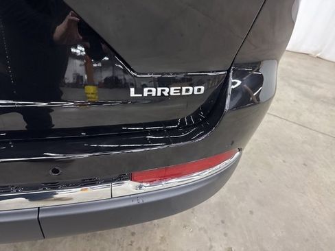 New 2025 Jeep Grand Cherokee Laredo X image 22