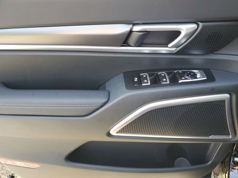 New 2025 Kia Telluride S image 14