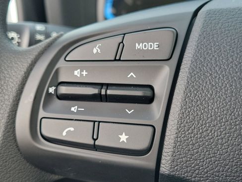 New 2026 Hyundai Venue SE FWD image 8