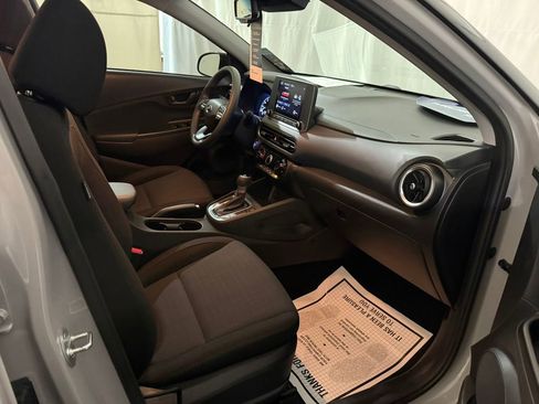 Certified 2022 Hyundai Kona SEL image 31