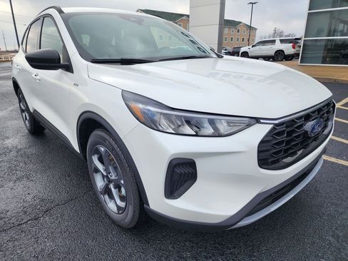 New 2026 Ford Escape ST-Line w/ Tech Pack #1 image 2