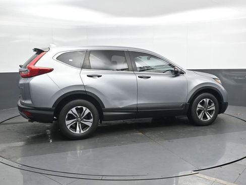 Used 2019 Honda CR-V LX image 2