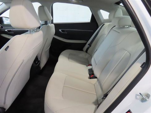 Used 2022 Hyundai Sonata SEL w/ Convenience Package FWD image 29