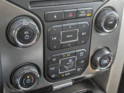 Used 2013 Ford F150 FX4 w/ Luxury Equipment Group image 21