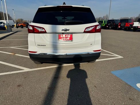 Used 2019 Chevrolet Equinox LT image 8