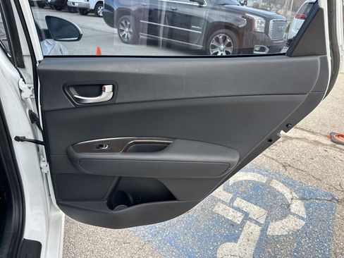 Used 2017 Kia Optima EX image 45