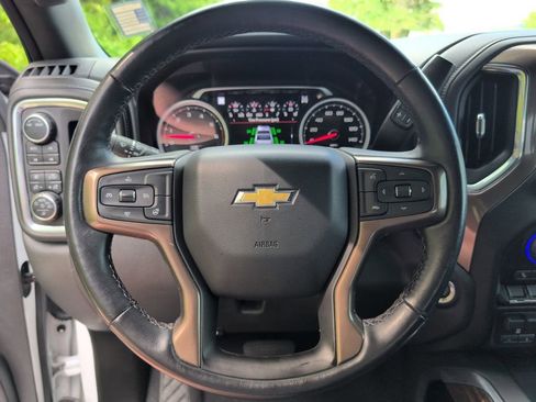 Used 2021 Chevrolet Silverado 1500 High Country AWD/4WD image 27