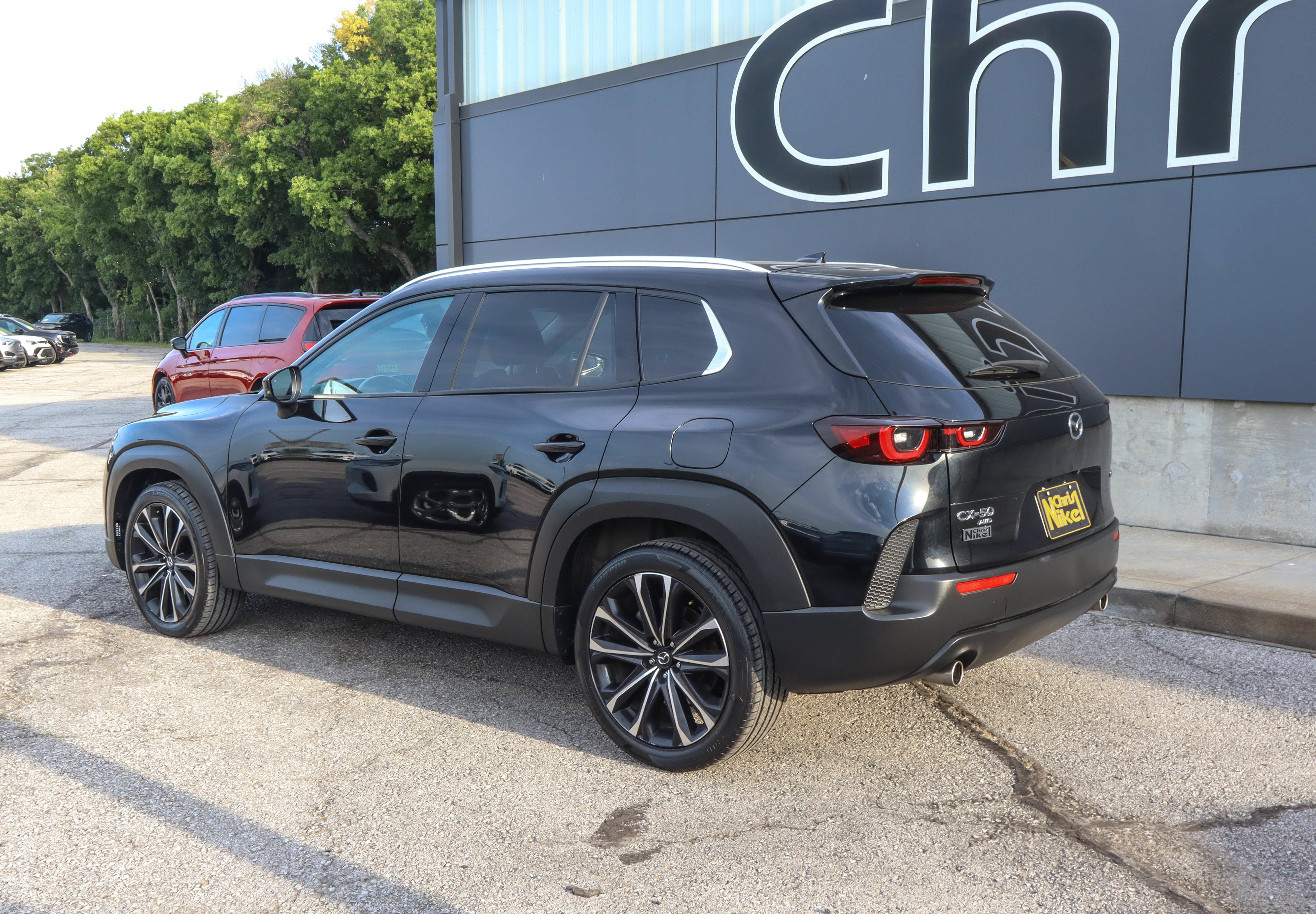 Used 2025 MAZDA CX-50 AWD 2.5 S w/ Premium Plus Pkg image 6