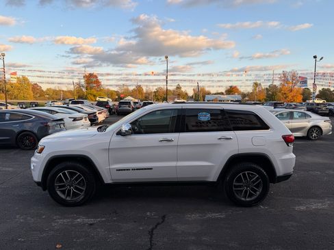 Used 2020 Jeep Grand Cherokee Limited image 8