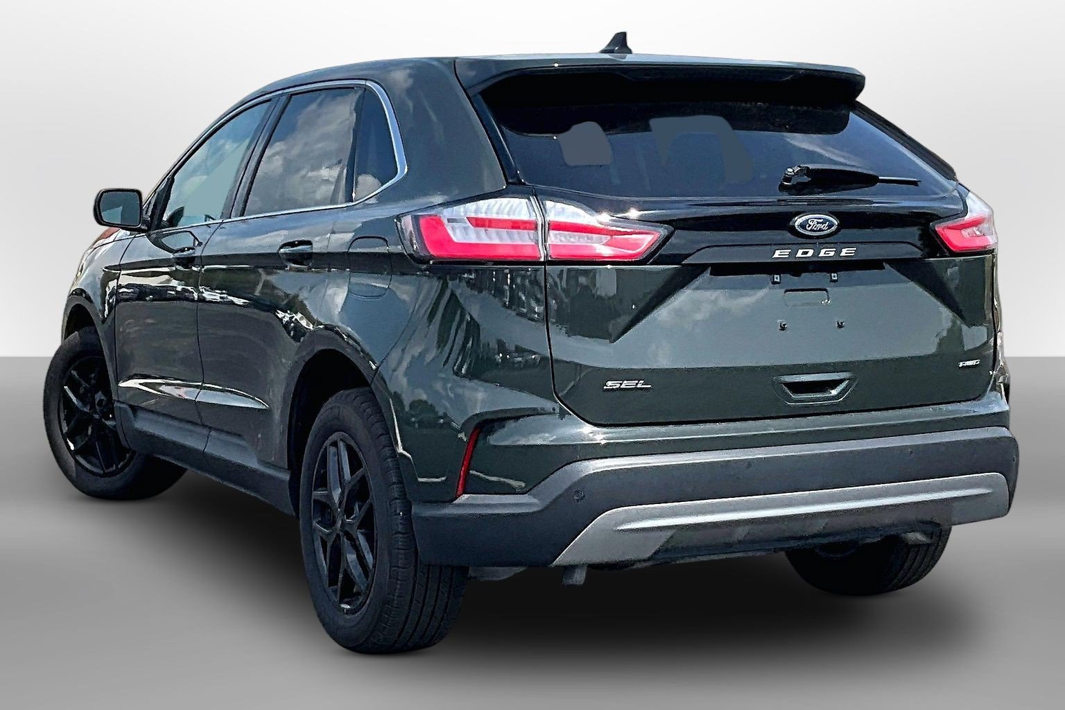 Used 2024 Ford Edge SEL AWD/4WD image 10