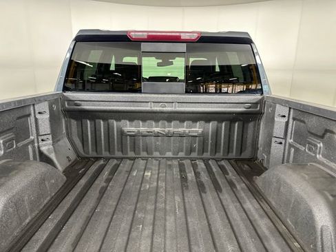 Used 2022 GMC Sierra 1500 Denali w/ Denali Premium Package image 26