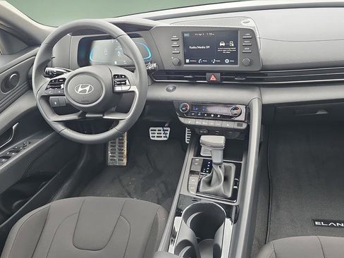 New 2026 Hyundai Elantra SEL Sport Premium FWD image 29
