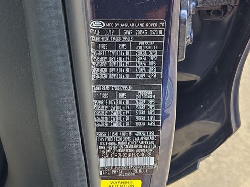Used 2019 Land Rover Discovery Sport HSE AWD/4WD image 34
