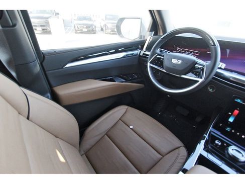 New 2026 Cadillac Escalade Luxury w/ Touring Package image 8