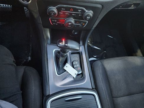 Used 2018 Dodge Charger R/T Scat Pack image 18