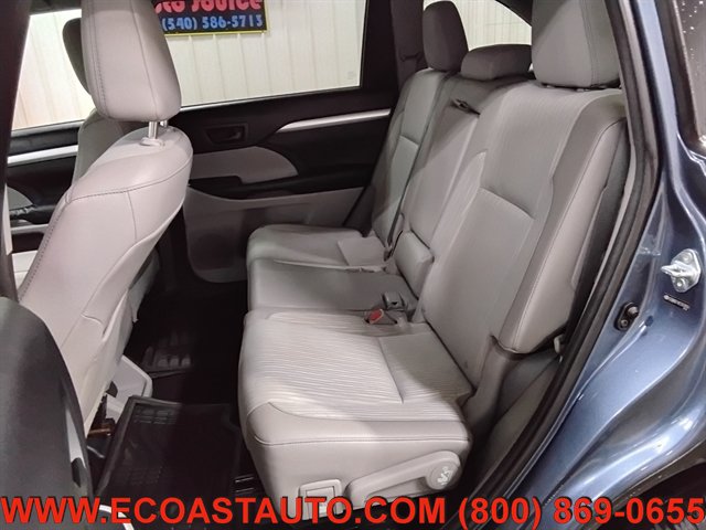 Used 2014 Toyota Highlander Plus AWD/4WD image 13