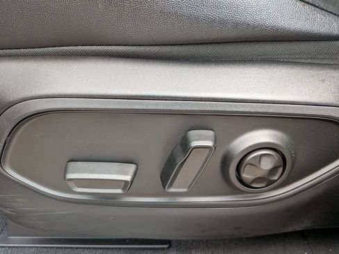 Certified 2023 Jeep Grand Cherokee Altitude AWD/4WD image 10