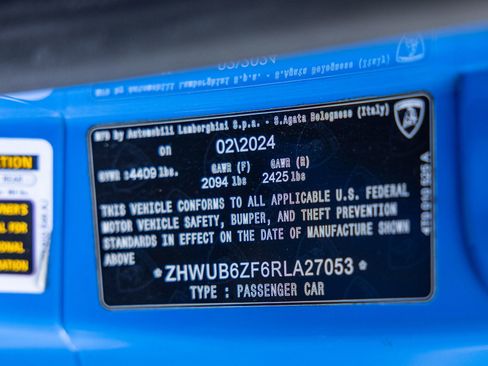 Used 2024 Lamborghini Huracan Tecnica RWD image 29