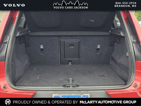 Used 2021 Volvo XC40 T5 R-Design AWD/4WD image 30