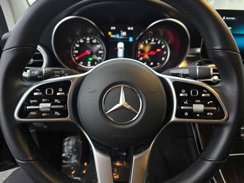 Used 2022 Mercedes-Benz GLC 300 4MATIC image 24