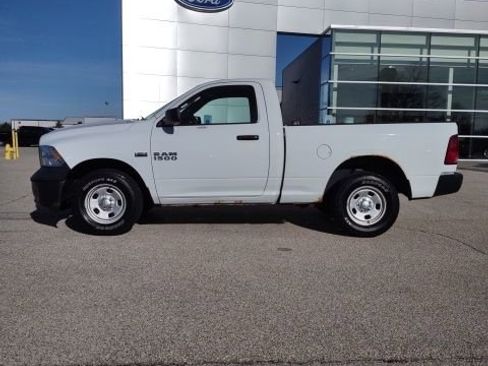 Used 2014 RAM 1500 Tradesman image 2