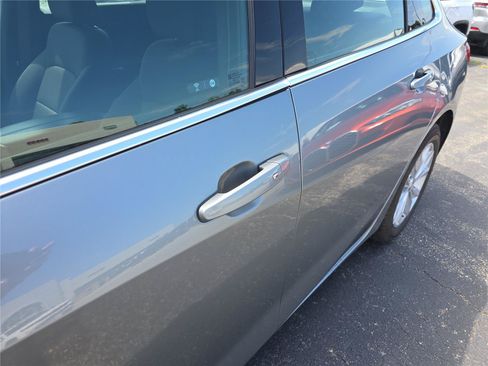 Used 2024 Chevrolet Malibu LT FWD image 12