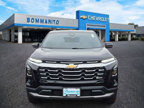 New 2026 Chevrolet Equinox LT w/ Safety and Technology Package FWD image 5