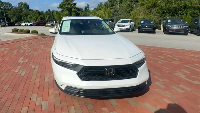 Certified 2024 Honda Accord EX image 5